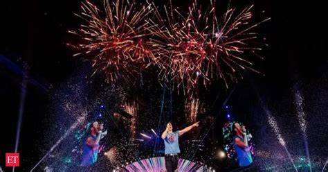 Mumbai local train passes the Coldplay vibe check after the concert. Check how in the viral video - The Economic Times