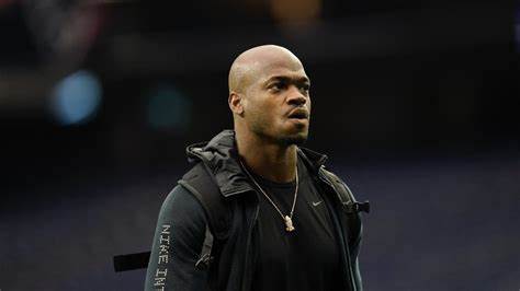 Judge Orders Seizure Of Adrian Peterson’s Assets To Pay Off Millions In Debt