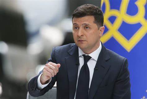 Ukraine’s Zelenskyy says a framework economic deal with the US is ready but security guarantees remain to be decided - Yahoo