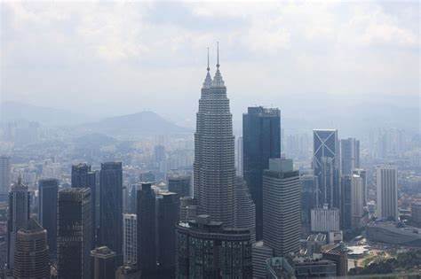 Malaysia reins in data centre growth, complicating China's AI chip access