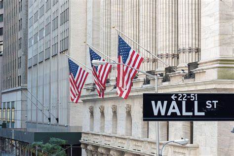 Manic Market Mood Carries a Warning for Budding Small-Cap Rally