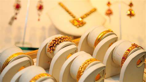 Gold prices should hit $4,000 as U.S. deficits may overshadow the Israel-Iran conflict, BofA says