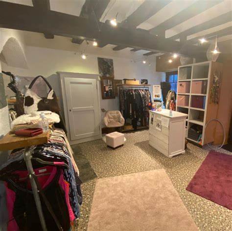 La Fringu'othèque - Textil, Bekleidung Einzelhandel in Martigny Chemin 